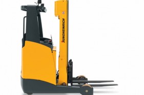 Jungheinrich ETV 318/320/325 and ETM 325 Reach Trucks